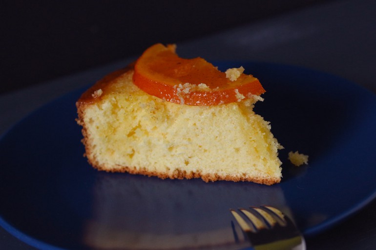 Orangen-Joghurt Kuchen mit kandierten Orangen - Whataboutdessert.com
